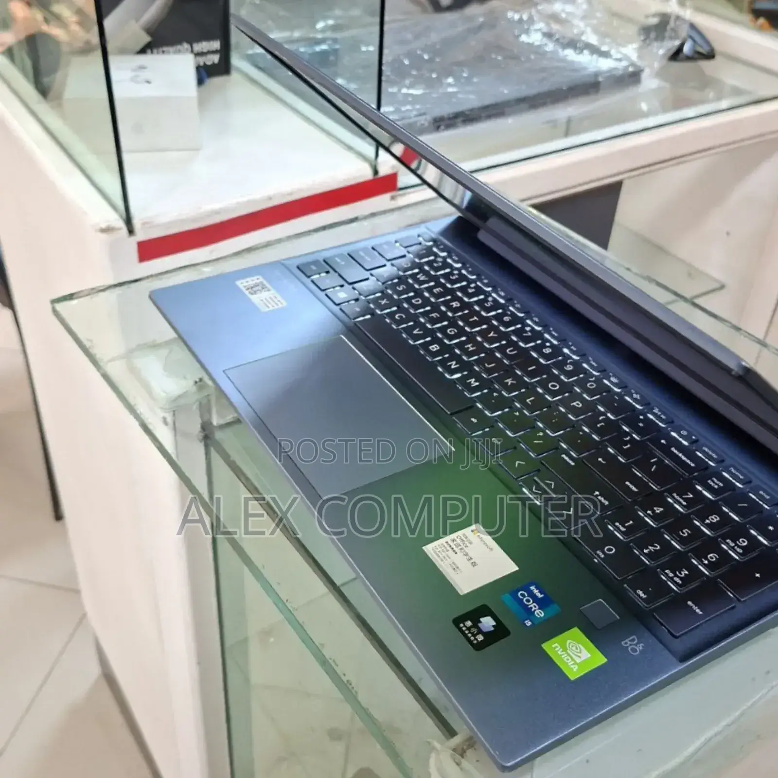 New Laptop HP Pavilion 15 16GB Intel Core I5 SSD 512GB