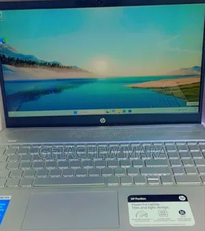 New Laptop HP Pavilion 15 8GB Intel Core I7 SSD 256GB