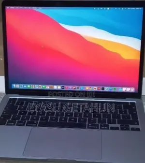 New Laptop Apple MacBook Pro 2020 16GB Intel Core I5 SSD 512GB