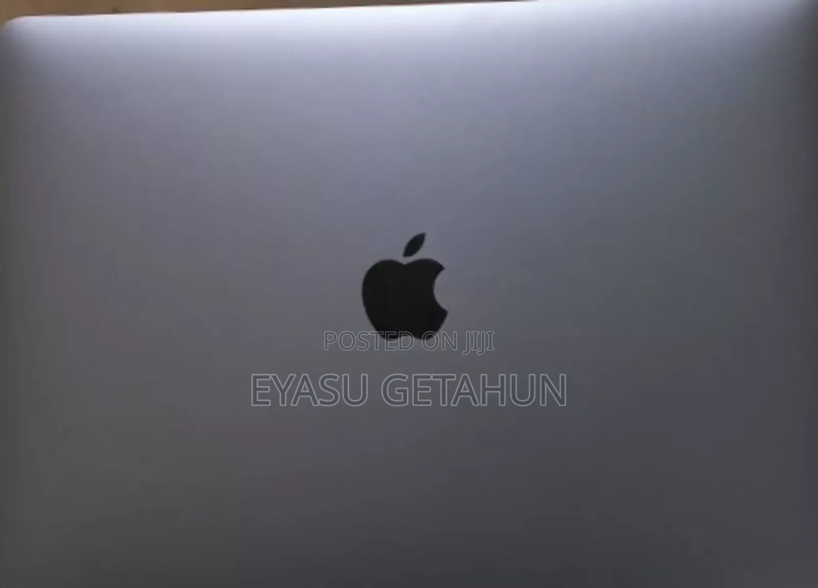 New Laptop Apple MacBook Pro 2020 16GB Intel Core I5 SSD 512GB