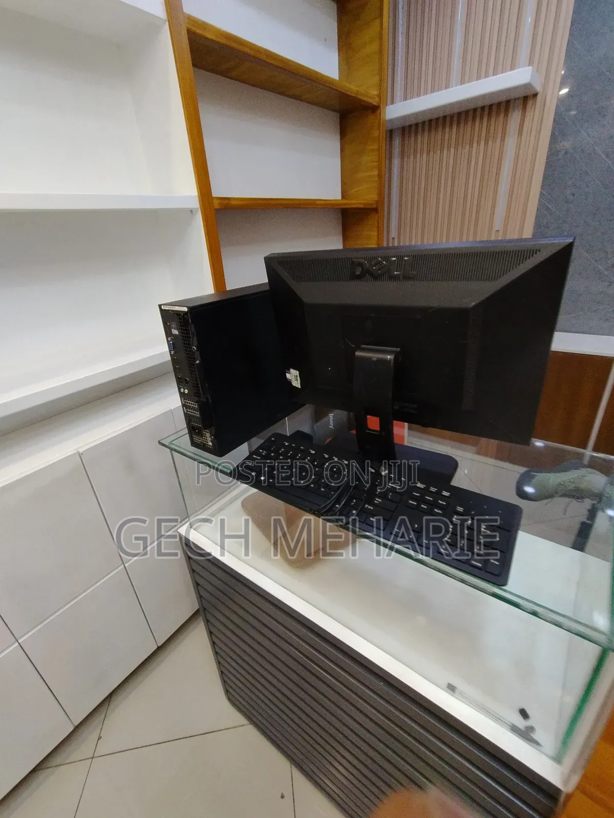 New Desktop Computer Dell OptiPlex 3020 4GB Intel Core I3 SSD 500GB