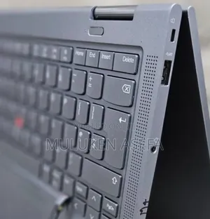 Photo - New Laptop Lenovo Thinkpad X1 Yoga 32GB Intel Core I7 SSD 512GB