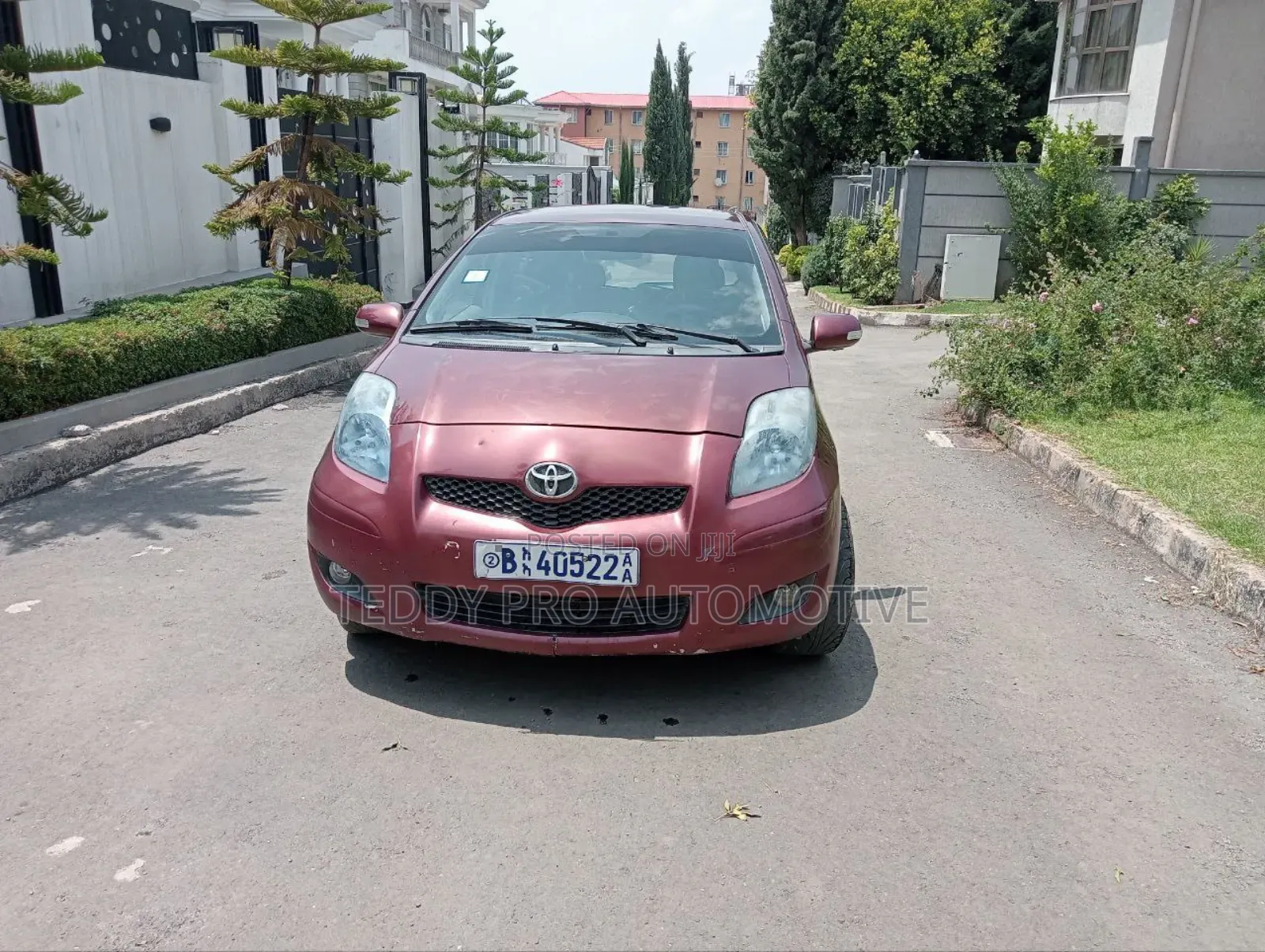 Toyota Yaris 2010 Silver