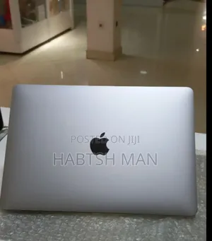 Photo - New Laptop Apple MacBook Pro 2017 16GB Intel Core I5 SSD 512GB