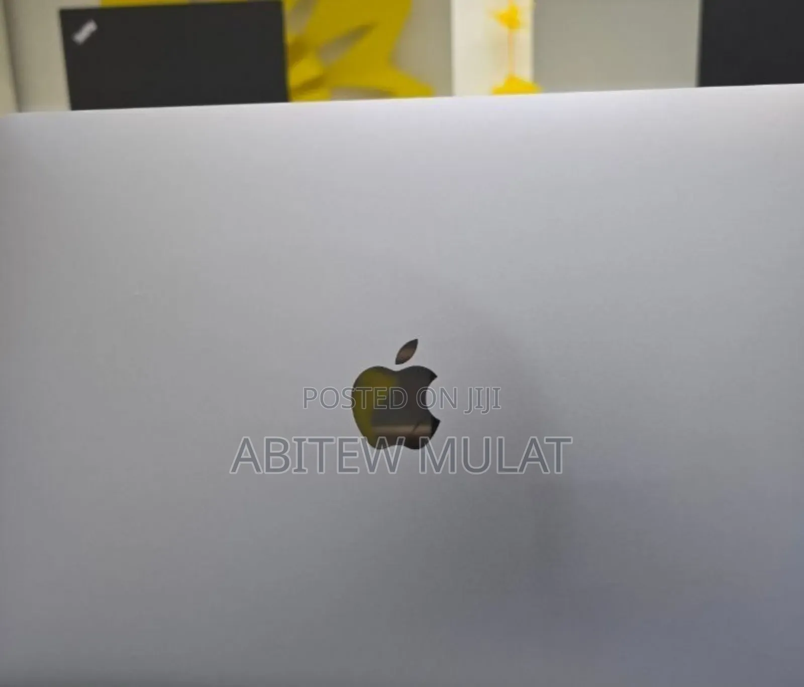 New Laptop Apple MacBook Pro M1 8GB Apple M1 SSD 256GB