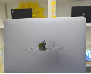 Photo - New Laptop Apple MacBook Pro 2020 8GB Apple M1 SSD 256GB