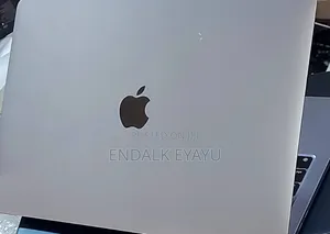 Photo - New Laptop 8GB Apple M2 SSD 256GB