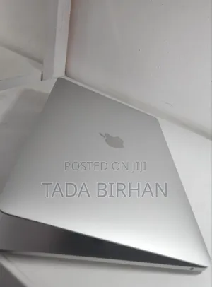 New Laptop Apple MacBook Pro M1 8GB Apple M1 Pro SSD 256GB