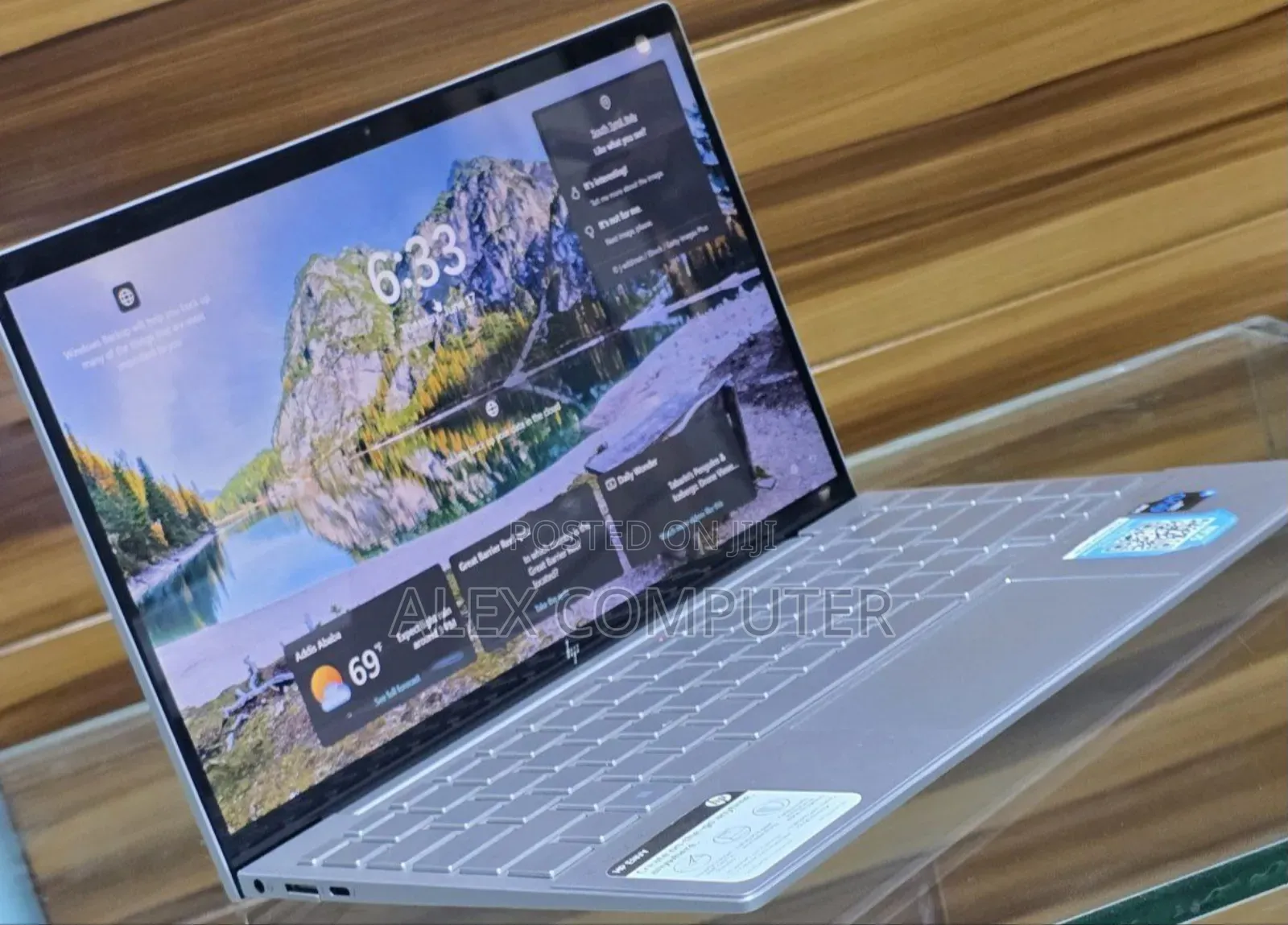 New Laptop HP Envy 14 8GB Intel Core I5 SSD 256GB