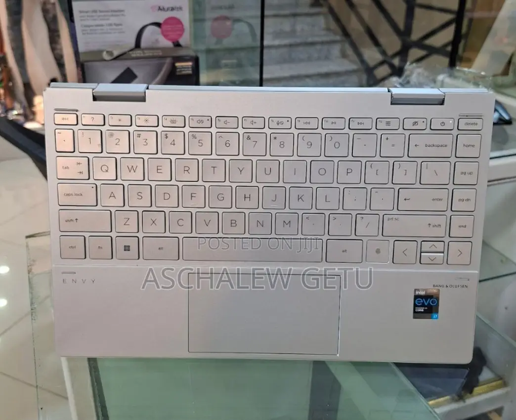 New Laptop HP Envy X360 16GB Intel Core I7 SSD 1T