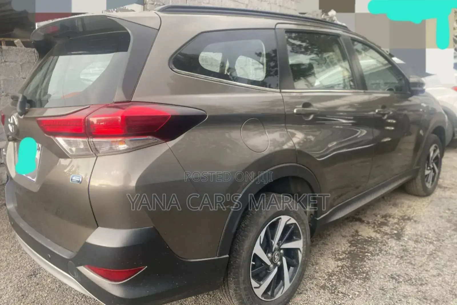 Toyota Rush 2023 Brown