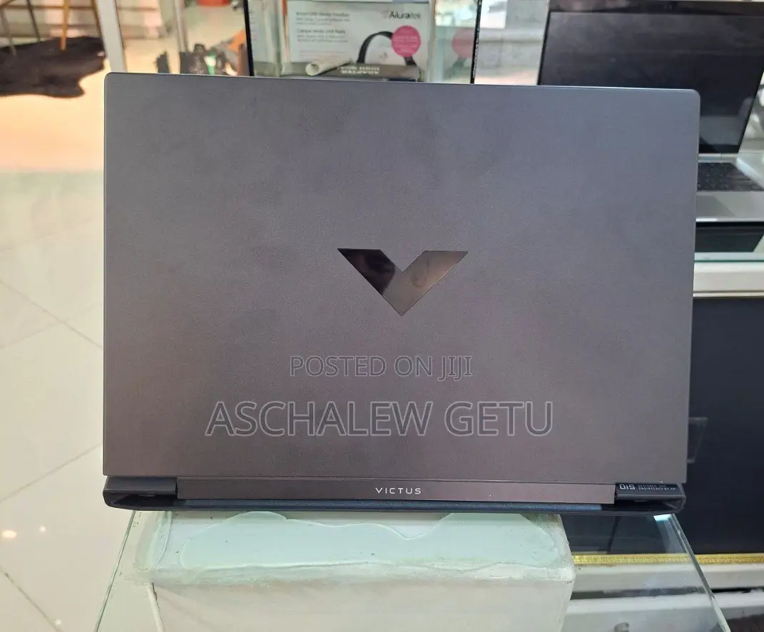 New Laptop HP Victus 15 8GB AMD Ryzen 5 SSD 512GB