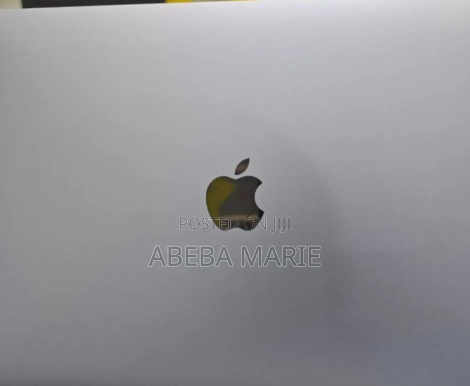 New Laptop Apple MacBook Pro 2020 M1 8GB Apple M1 Pro SSD 256GB