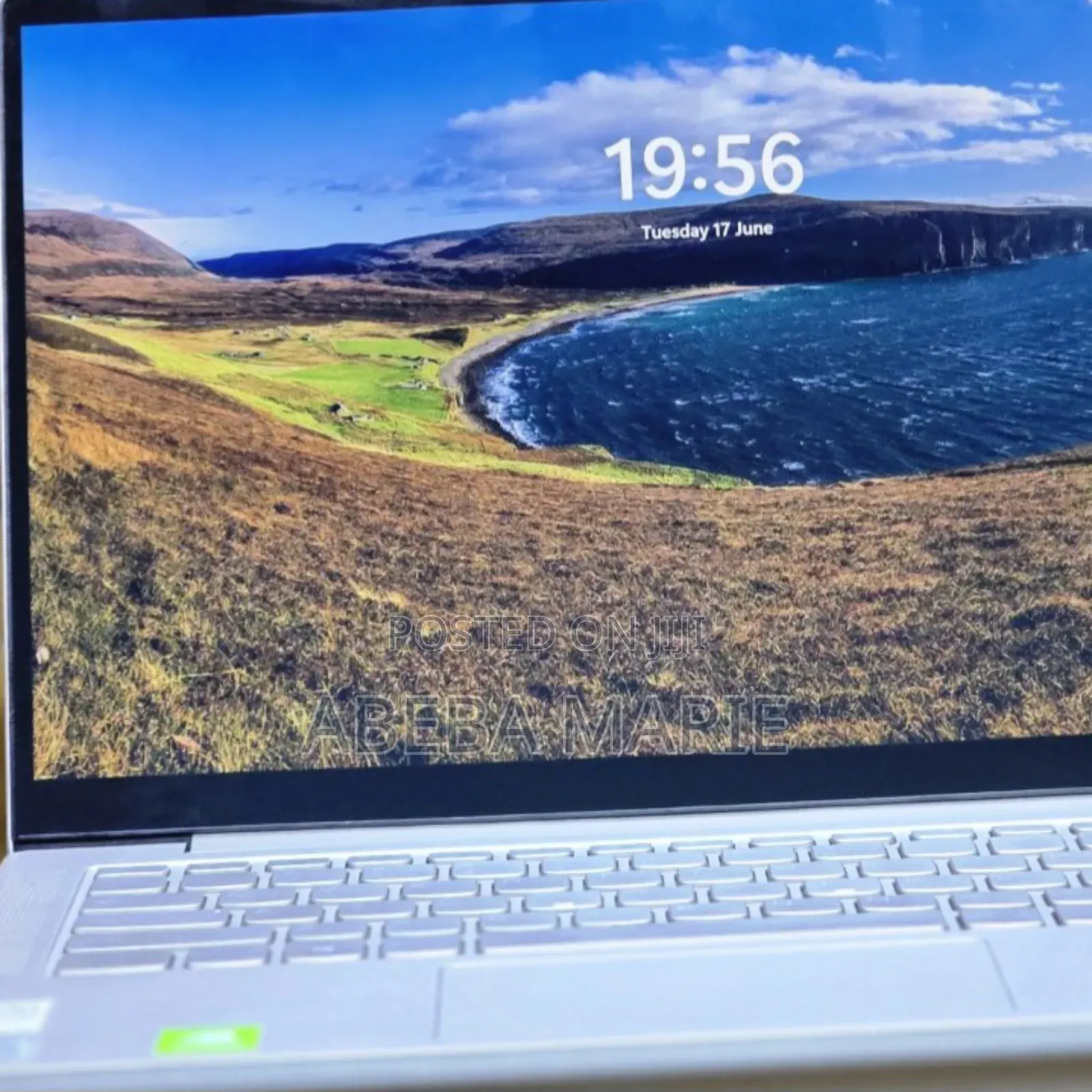 New Laptop Lenovo Yoga 7i 8GB Intel Core I5 SSD 512GB