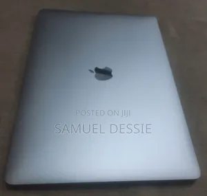 New Laptop Apple MacBook Pro 2017 16GB Intel Core I7 SSD 512GB