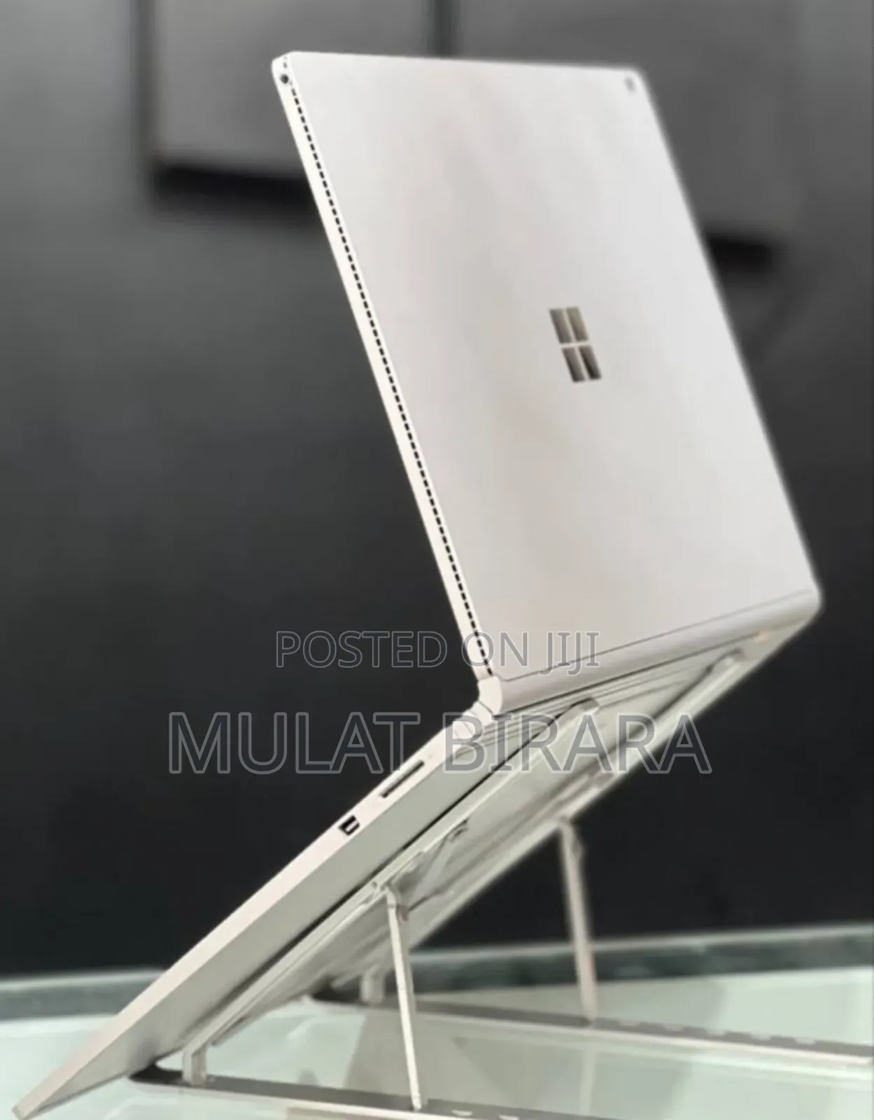 New Laptop Microsoft Surface 8GB Intel Core I5 SSD 256GB