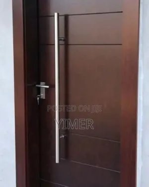 Photo - Crown Door(ክራውን በር)