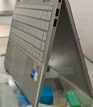 New Laptop HP Pavilion 13 X360 16GB Intel Core I5 SSD 1T