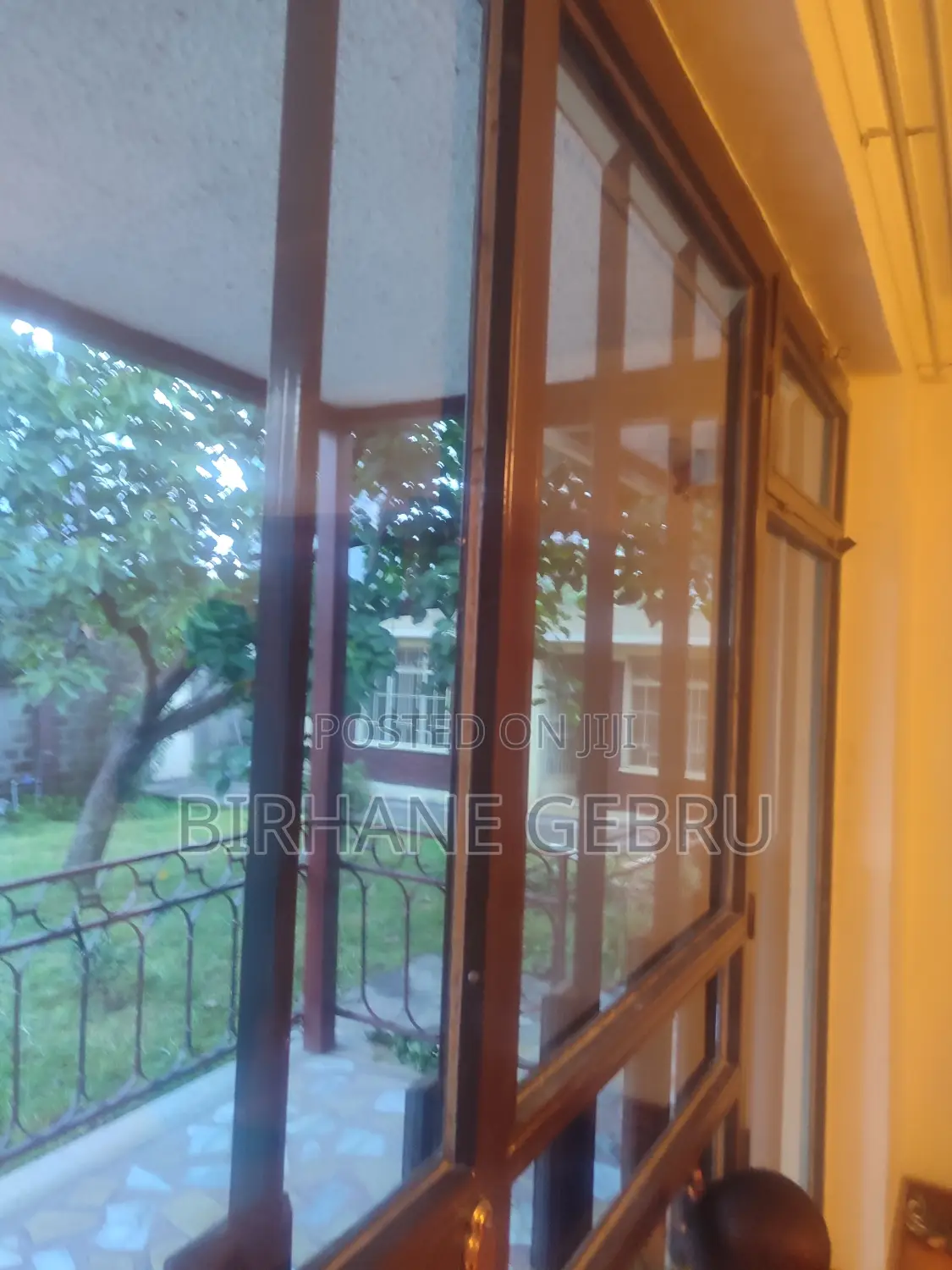 5bdrm Villa in Villa House, Bole for rent