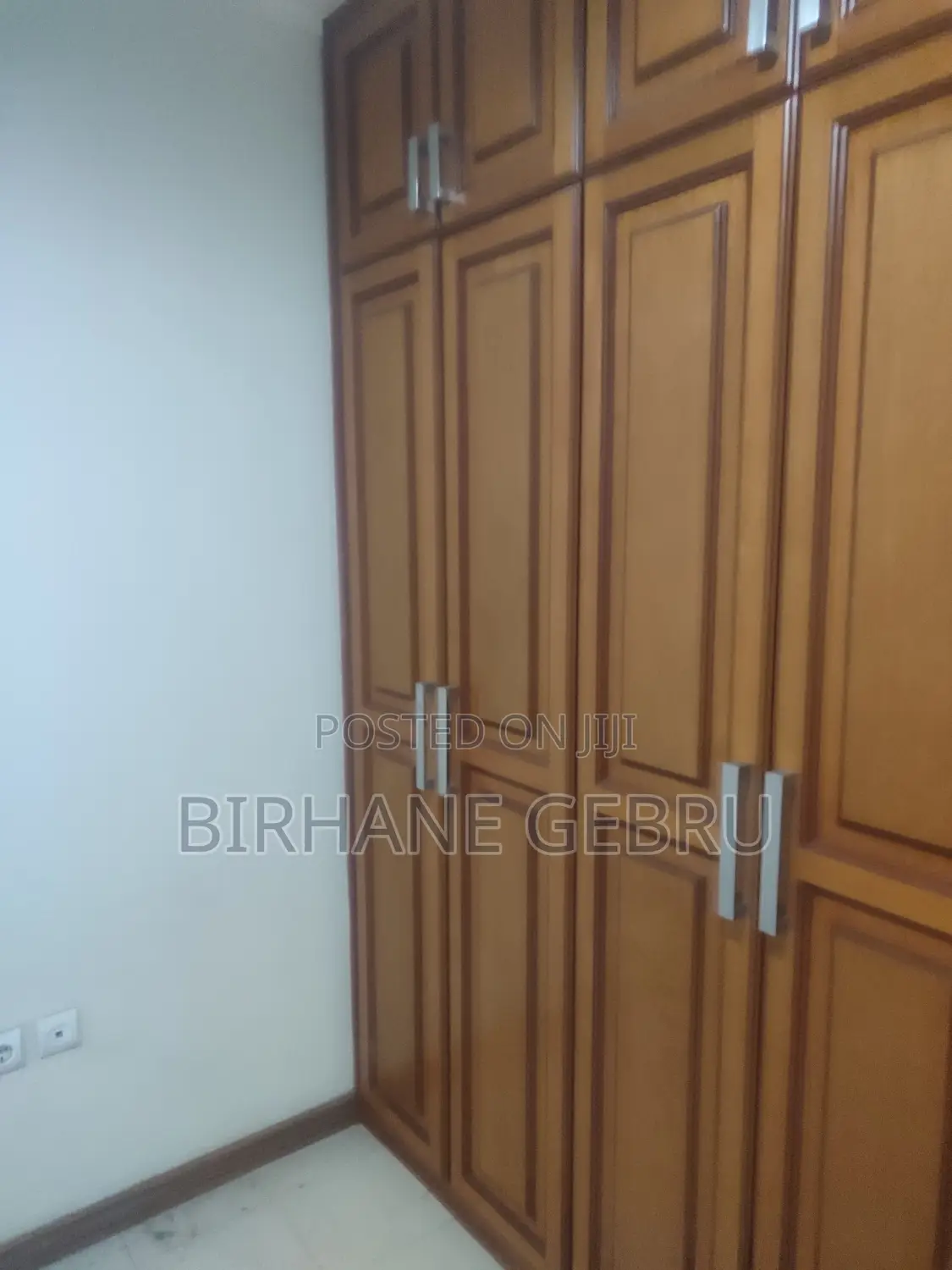 5bdrm Villa in Villa House, Bole for rent