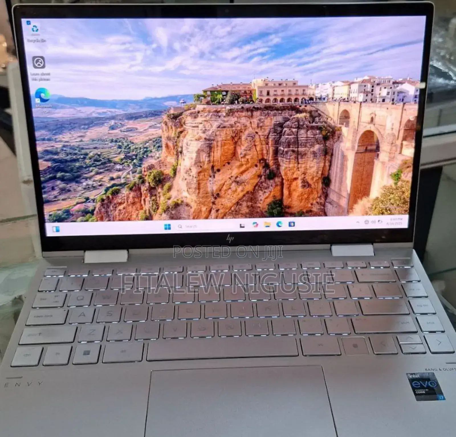 New Laptop HP Envy X360 16GB Intel Core I7 SSD 512GB