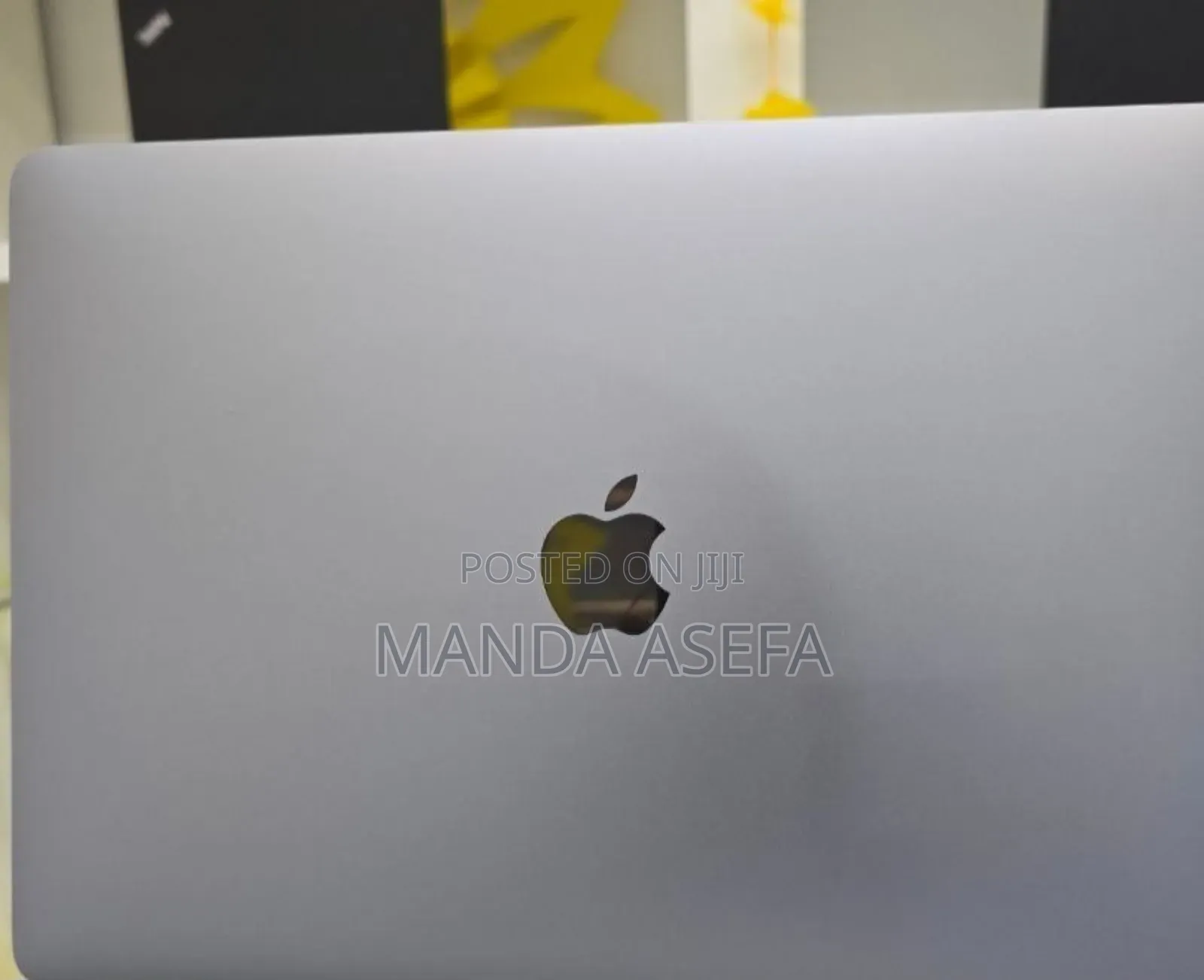 New Laptop Apple MacBook Pro M1 8GB Apple M1 SSD 256GB