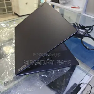 New Laptop Lenovo Yoga C740 16GB Intel Core I7 SSD 1T