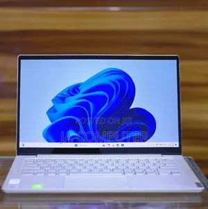 New Laptop Lenovo Yoga 2 8GB Intel Core I5 SSD 512GB