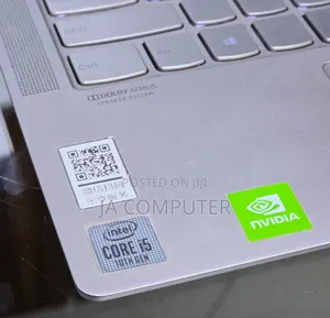 New Laptop Lenovo Yoga 2 8GB Intel Core I5 SSD 512GB