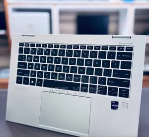 New Laptop HP EliteBook 840 10 16GB Intel Core I7 SSD 512GB