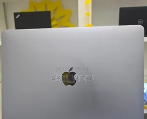 New Laptop Apple MacBook Pro M1 8GB Apple M1 SSD 256GB