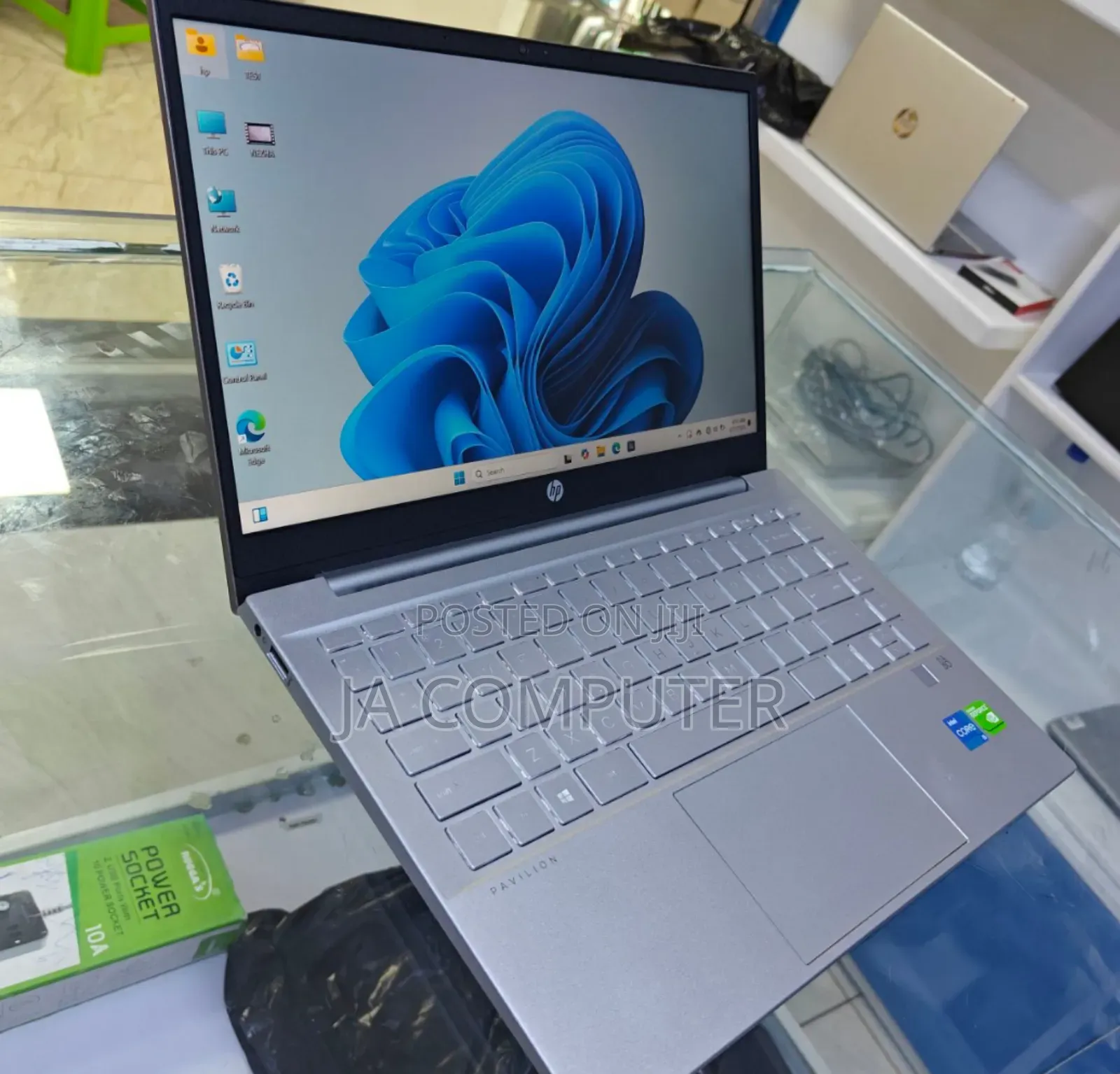 New Laptop HP Pavilion 14 16GB Intel Core I5 SSD 512GB