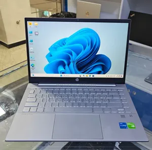 New Laptop HP Pavilion 14 16GB Intel Core I5 SSD 512GB
