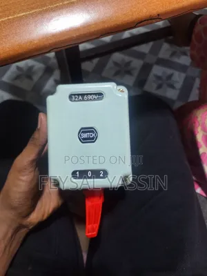 Photo - Changeover Switch 16a - 32a