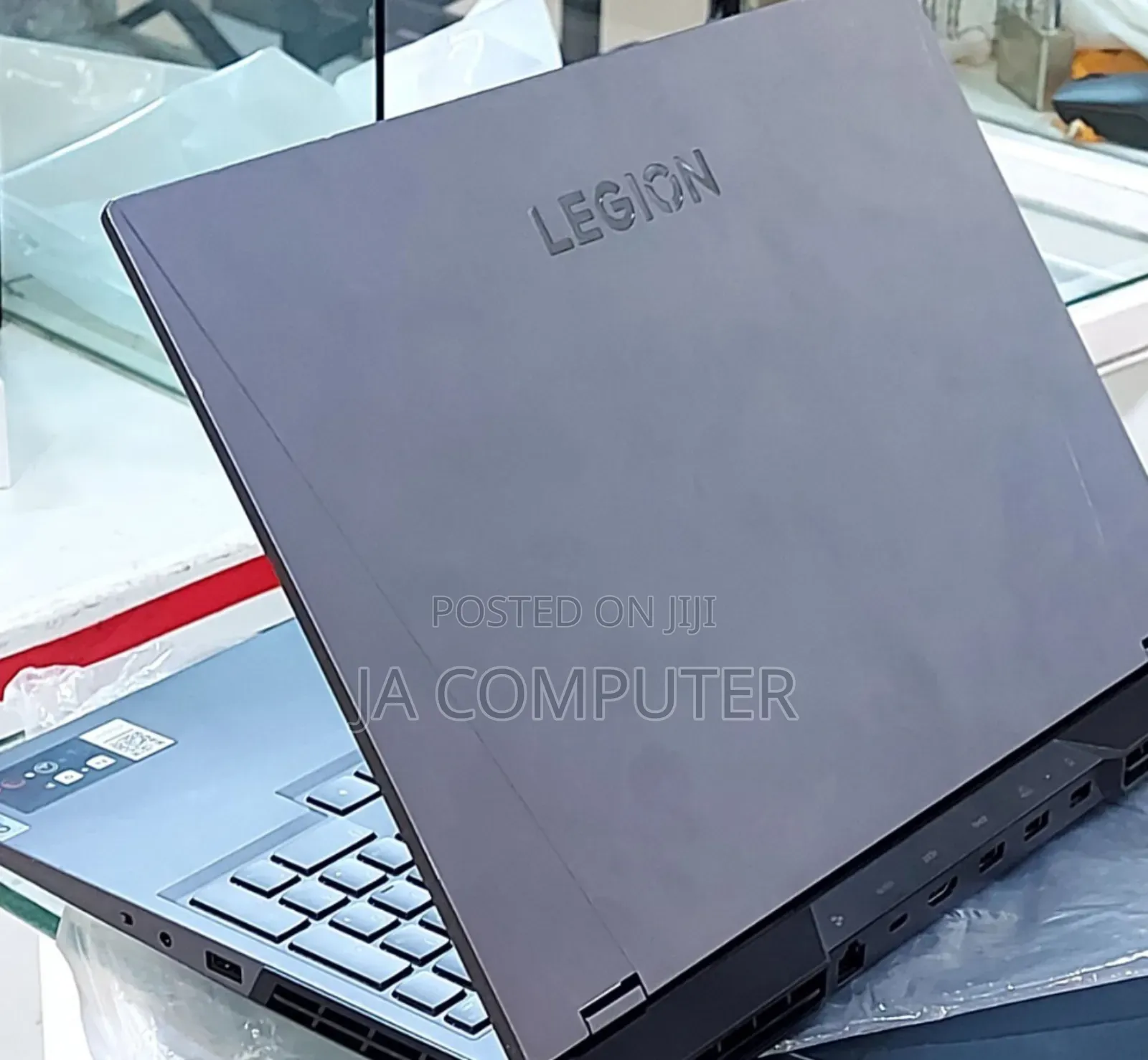 New Laptop Lenovo Legion 5 16GB AMD Ryzen 7 SSD 512GB