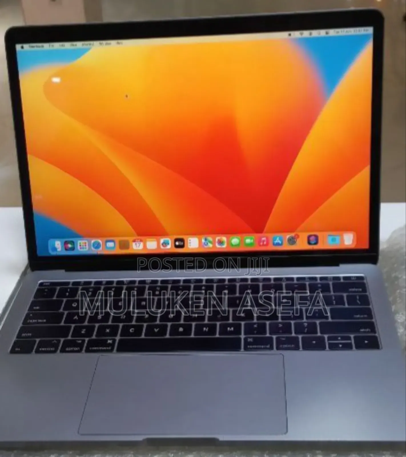 New Laptop Apple MacBook Pro 8GB Apple M2 SSD 256GB