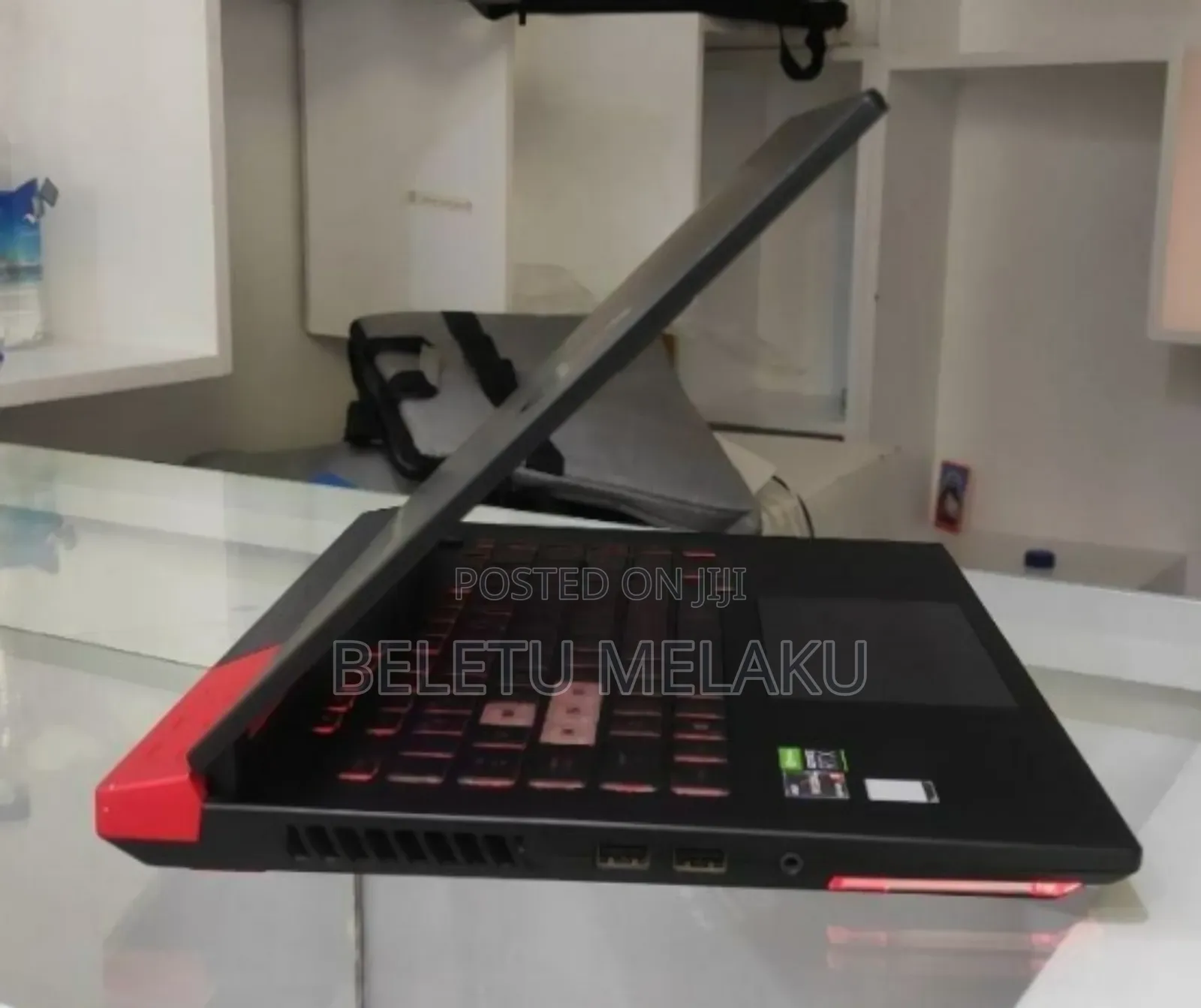 New Laptop Asus ROG Strix G15 16GB AMD Ryzen 9 SSD 512GB