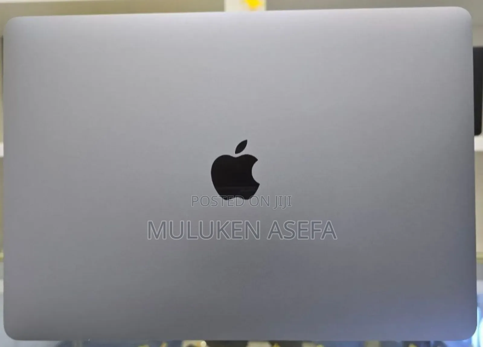New Laptop Apple MacBook Pro M1 8GB Apple M1 SSD 256GB