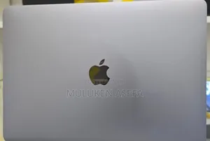 New Laptop Apple MacBook Pro M1 8GB Apple M1 SSD 256GB