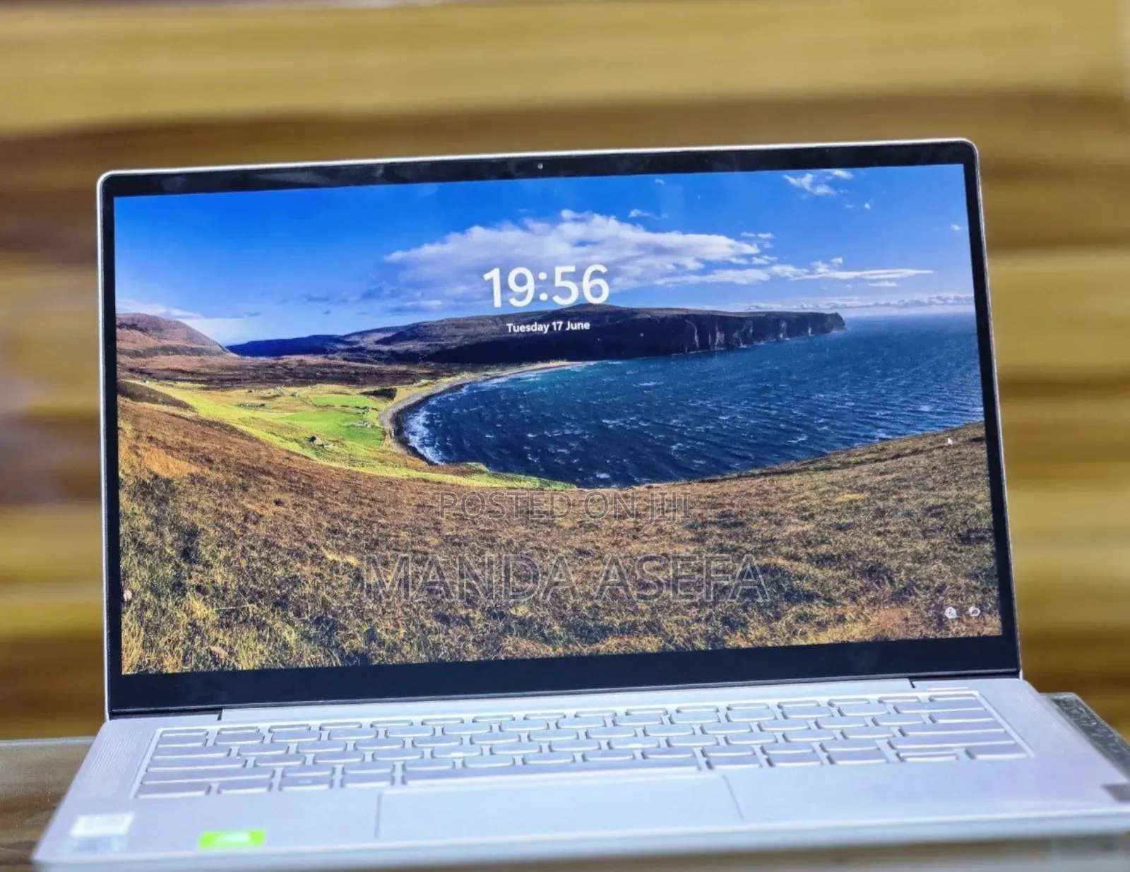 New Laptop Lenovo ThinkPad Yoga 8GB Intel Core I5 SSD 512GB