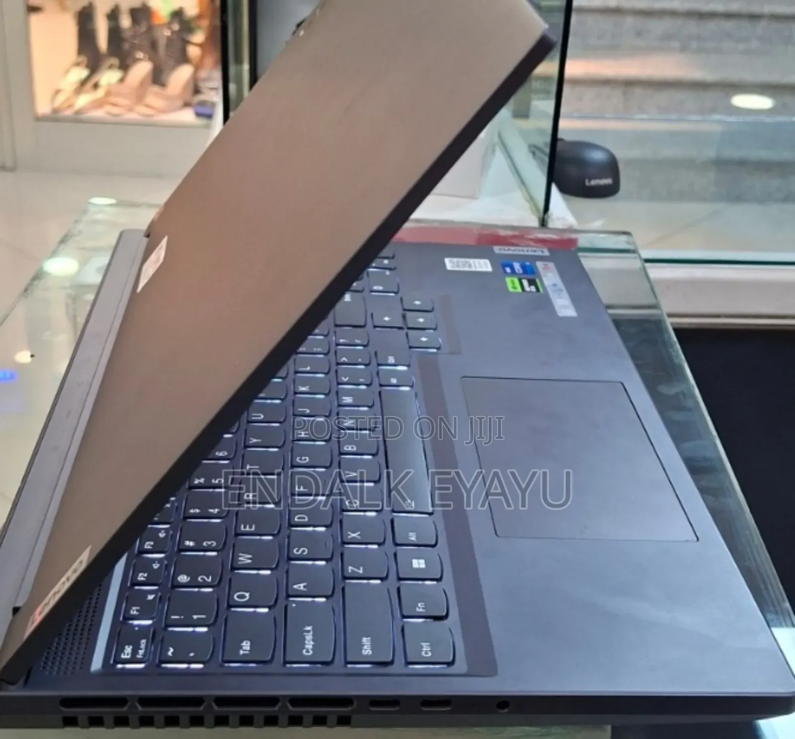 New Laptop Lenovo 16GB Intel Core I7 SSD 1T