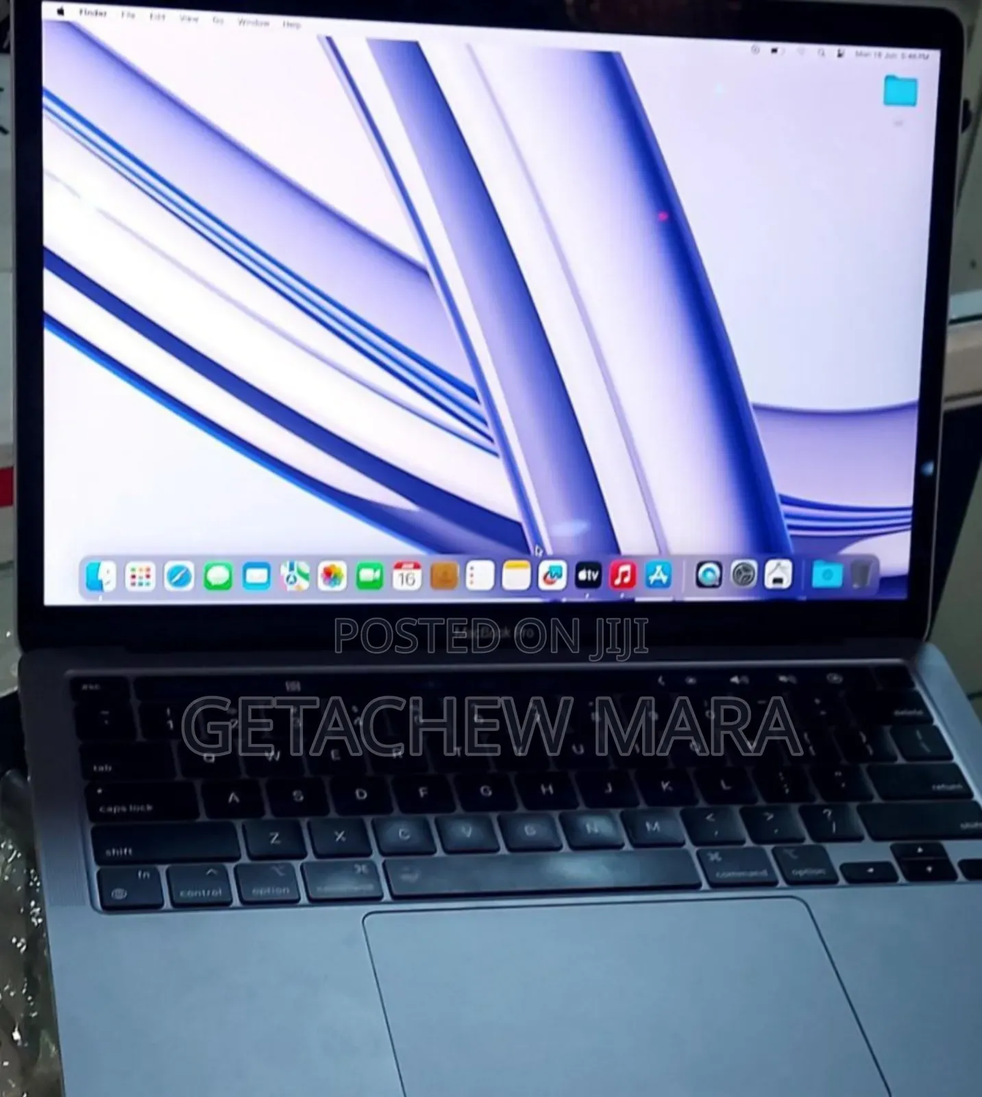 New Laptop Apple MacBook Pro M1 8GB Intel Core I9 SSD 256GB