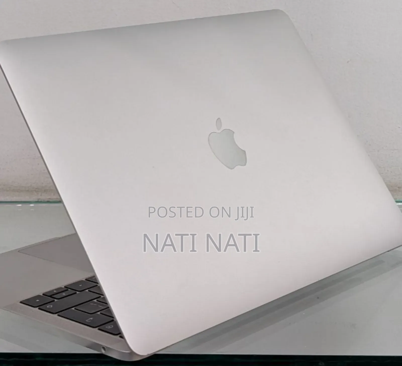 New Laptop Apple MacBook Pro 8GB Intel Core I5 SSD 256GB