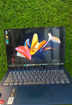Photo - New Laptop Lenovo Flex 5 16GB AMD Ryzen 7 SSD 512GB