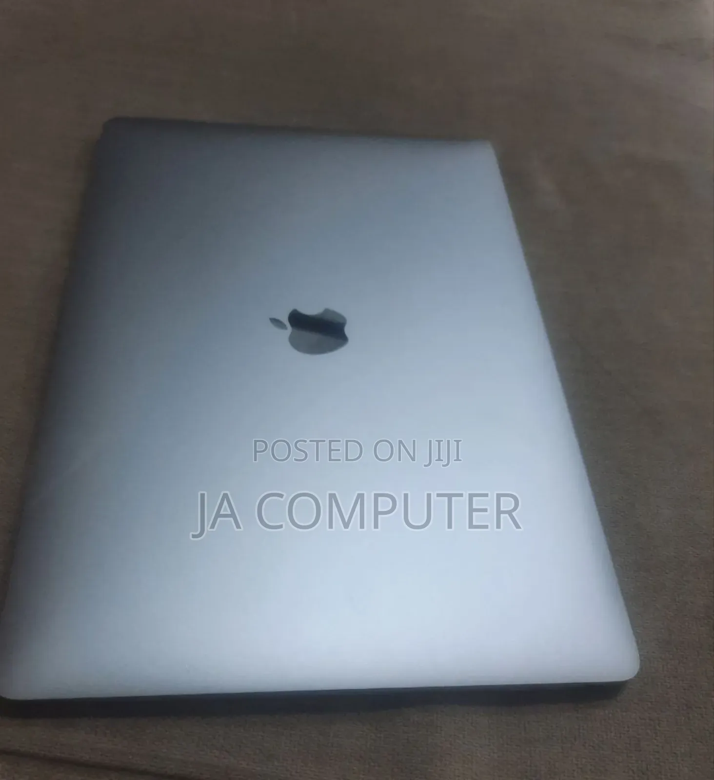 New Laptop Apple MacBook Pro 2017 16GB Intel Core I7 SSD 512GB