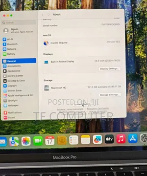 New Laptop Apple MacBook Pro 2020 M1 8GB Apple M1 Pro SSD 256GB