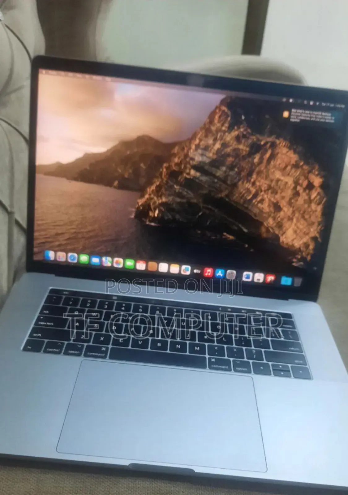 New Laptop Apple MacBook Pro 2017 16GB Intel Core I7 SSD 512GB