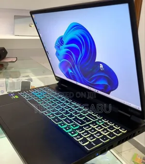 New Laptop Acer Predator Helios 300 16GB Intel Core I9 SSD 1T