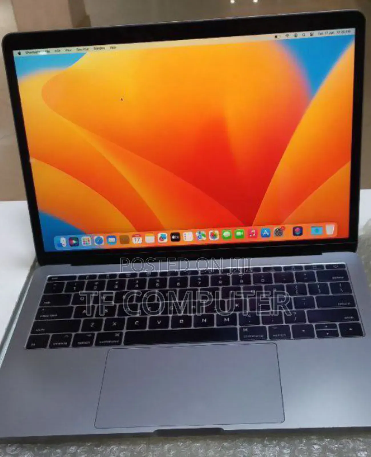 New Laptop Apple MacBook Pro 2017 16GB Intel Core I5 SSD 512GB