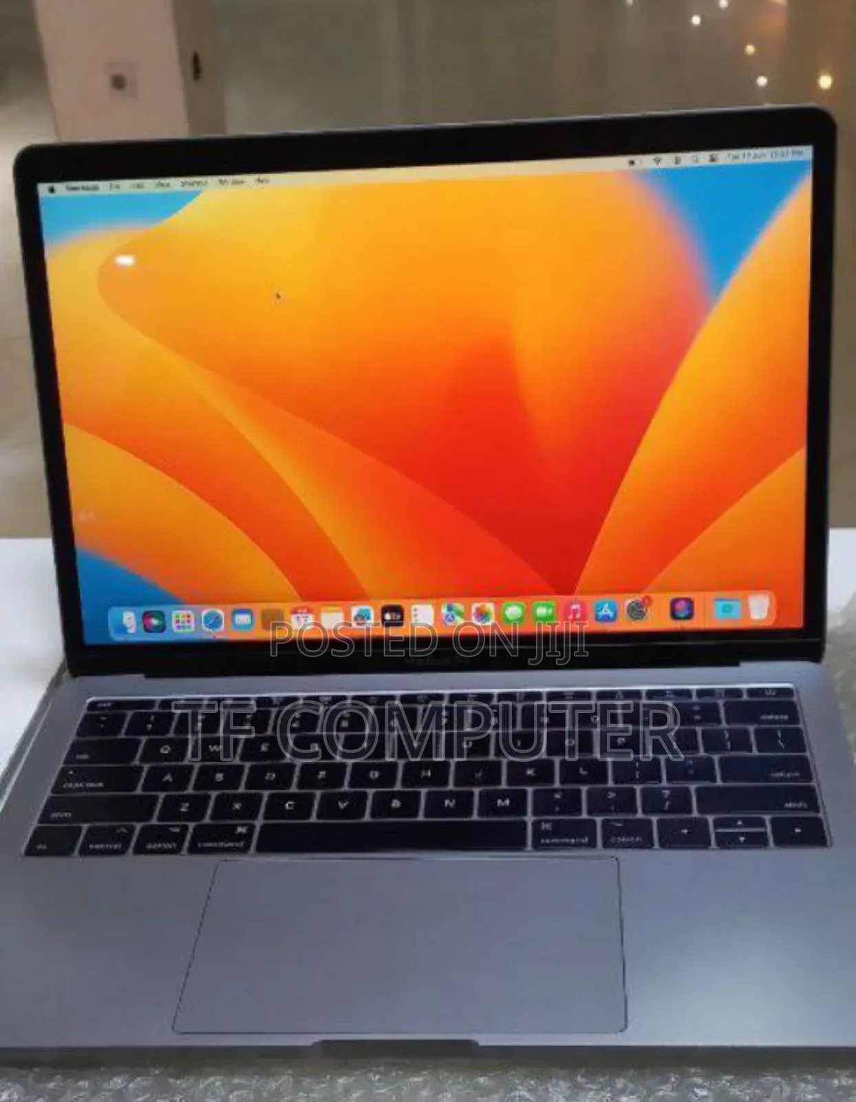 New Laptop Apple MacBook Pro 2017 16GB Intel Core I5 SSD 512GB